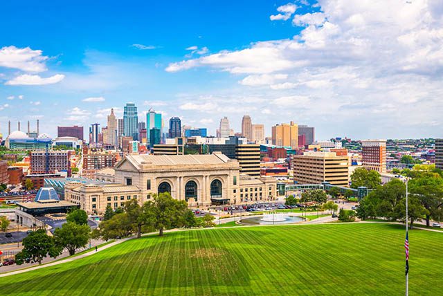 $23B Wealth Management Firm, Moneta, expands to Kansas City and continues to build national scale